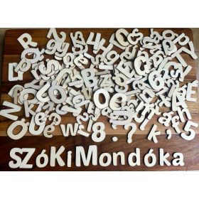 Fabetűk, számok, írásjelek